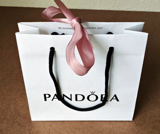 BOLSAS PANDORA LAZO ROSA