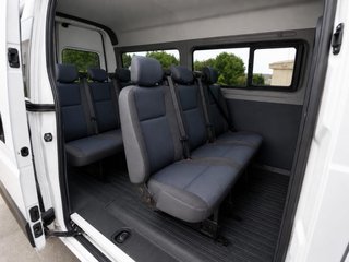 Nissan NV400