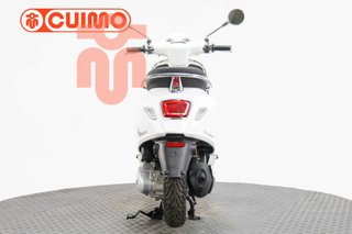 VESPA PRIMAVERA 125