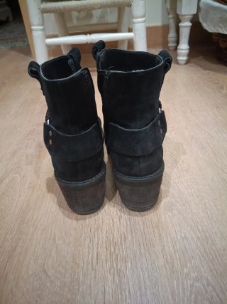 Botines Alpe Piel Ante Mujer Negros