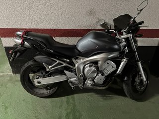 Yamaha FZ6N S1 Naked 600cc 98cv (motor de R6)