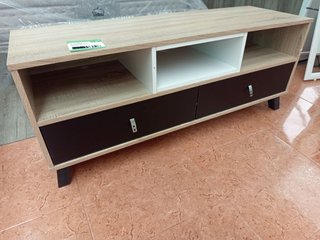 Mueble TV bajo madera y blanco