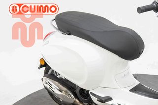 VESPA PRIMAVERA 125