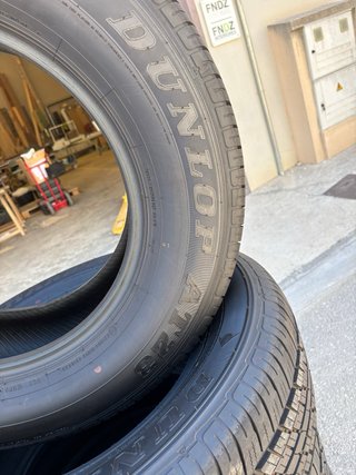 5 Neumáticos Dunlop 265/65 R18 114V