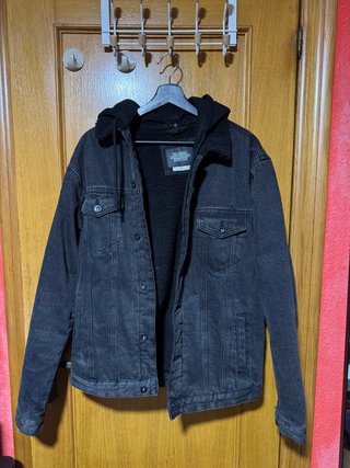 Chaqueta Vaquera Negra con Borreguito