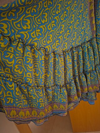 Vestido largo ibicenco azul y amarillo