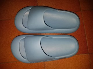 Ciabatte casa/mare/spiaggia/piscina. Nuove.