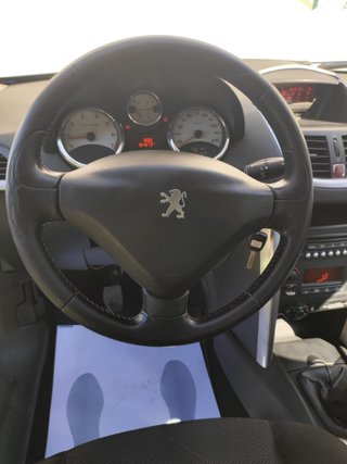 Peugeot 207 1.4 16v XS