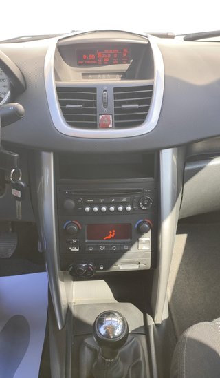 Peugeot 207 1.4 16v XS
