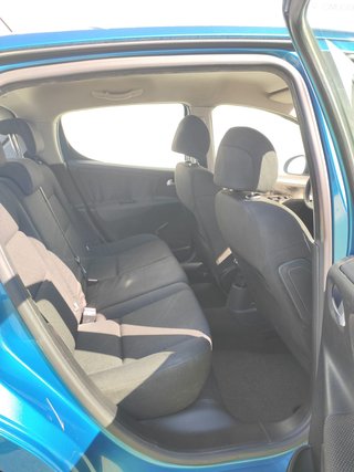 Peugeot 207 1.4 16v XS