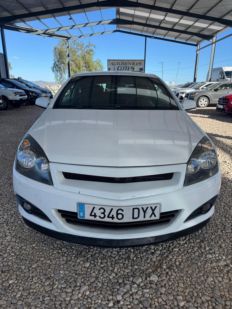 Opel Astra GTC 1.9 CDTi Sport (2005) 2006
