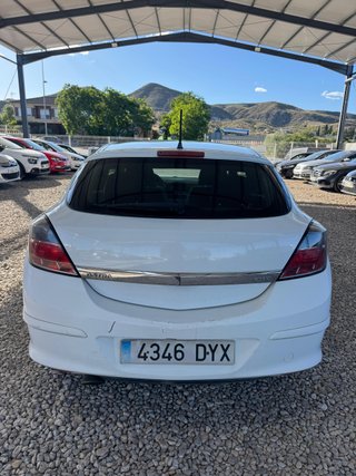 Opel Astra 2006