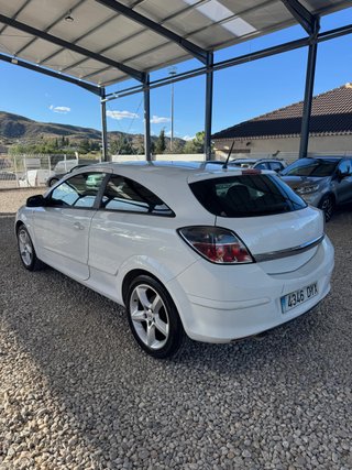 Opel Astra 2006
