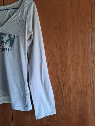 Camiseta de manga larga BSK Bloom en color blanco