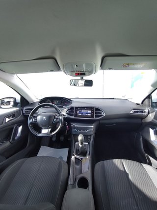 Peugeot 308 5p Business Line BlueHDi 100