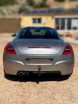 Peugeot RCZ 2011