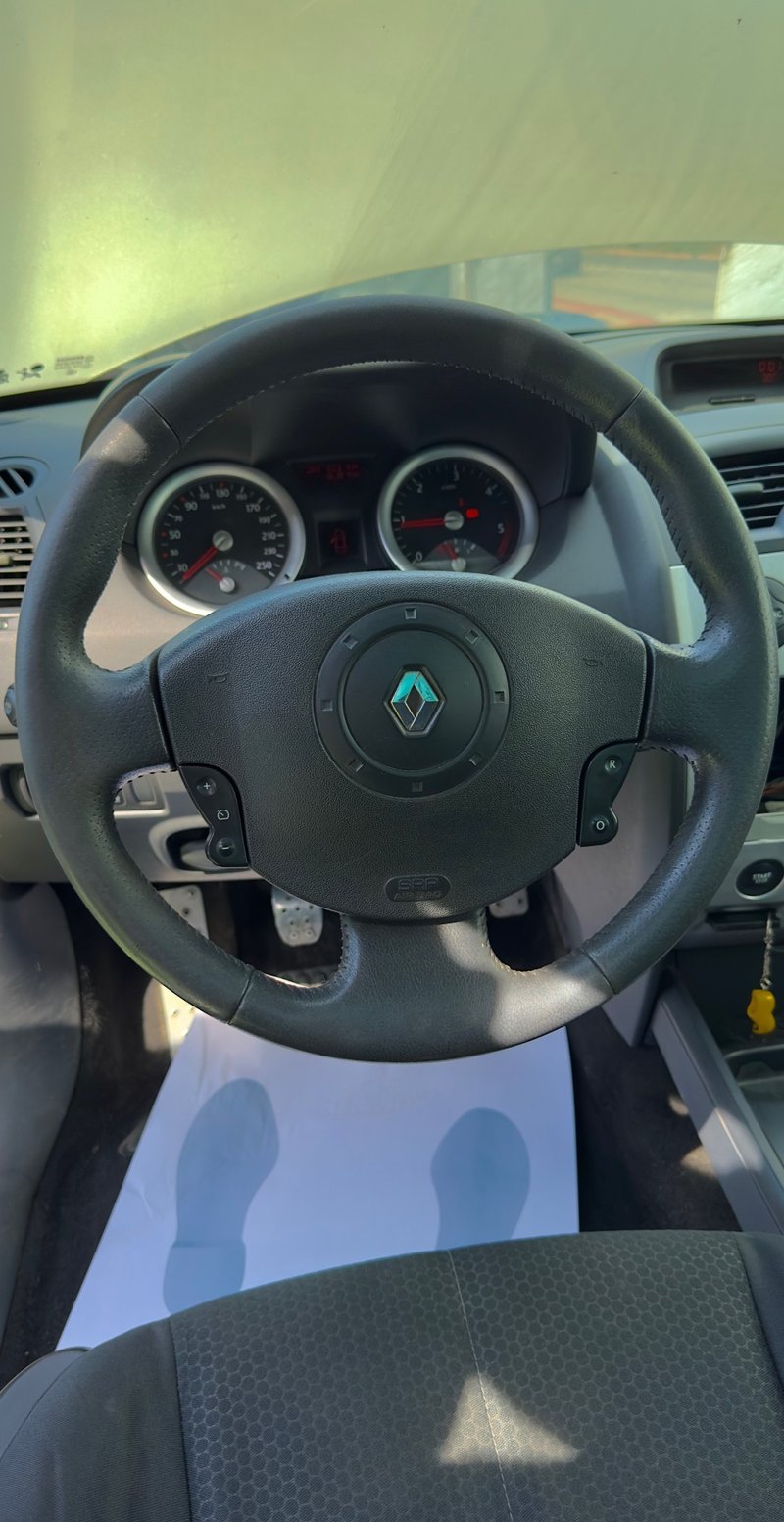 Renault Mégane 2005, foto 9
