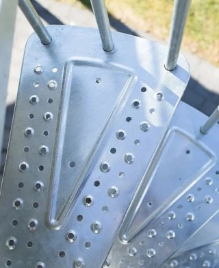 Escalera Caracol Galvanizada Nueva color Plata