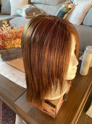 Peluca pelo natural y complementos Puri Collazo