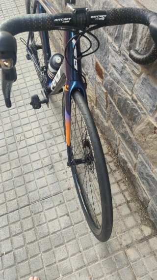 Bicicleta Felt FR carretera Carbono talla 56 L