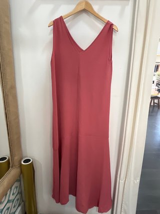 Vestido rosa sin mangas