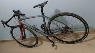 Bicicleta Gravel Vitoria Nyxtralight.