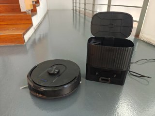 Robot Aspirador Fregador Cleanova W11
