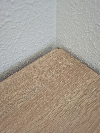 Escritorio esquinero y silla de oficina