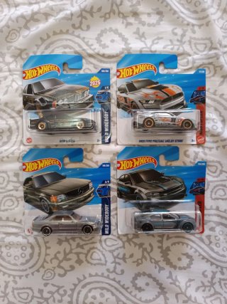 Lote/Pack 4 Coches Hot Wheels