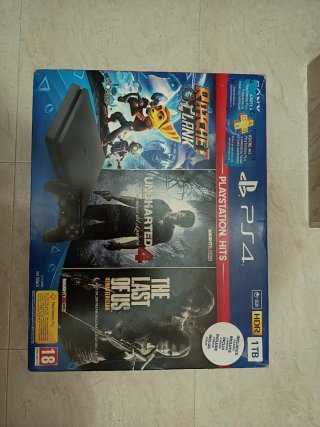 PS4 Slim 1TB Negra