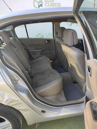 Renault Mégane SEDAN CONFORT DYNAMIQUE 1.6 16v