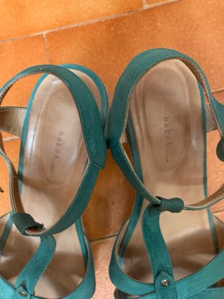 Sandalias cuña verdes