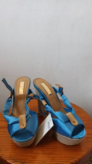 5 euros cada uno