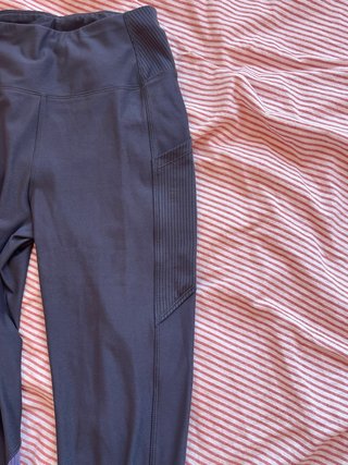 Leggings deportivos azul y naranja