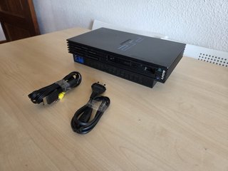 PlayStation 2 PS2 FAT Negra con Cables