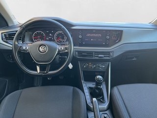 Volkswagen Polo 1.0 ADVANCE