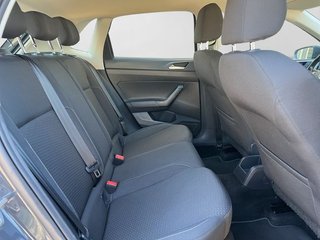 Volkswagen Polo 1.0 ADVANCE