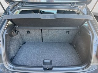 Volkswagen Polo 1.0 ADVANCE