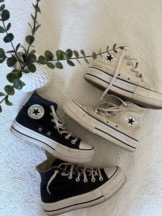 Converse plataforma negras y blancas talla 37