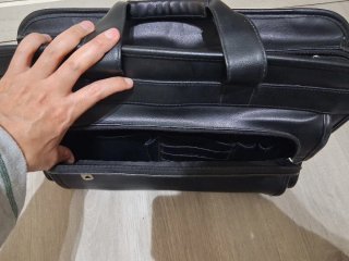 Maletín Cartera American Tourister Negro