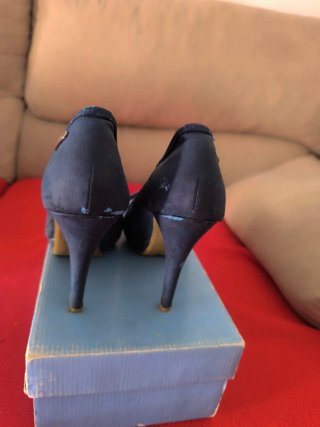Zapatos Refresh tacón azul talla 37