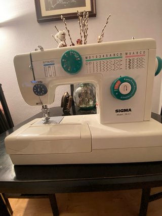 Máquina de coser Sigma Modelo 5012