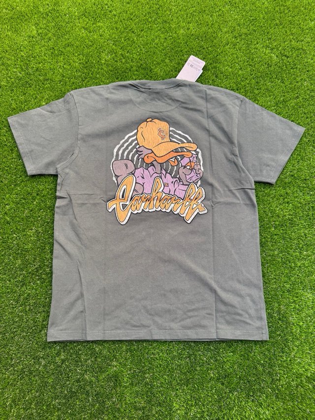 Camiseta Carhartt WIP verde militar Talla M