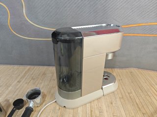 DeLonghi Dedica Arte EC885.BG Cafetera Tradicional