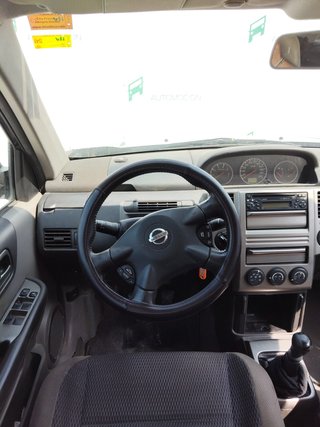 Nissan X-TRAIL 2.2 dCi COLUMBIA TITANIUM PACK