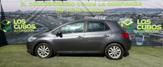 Toyota Auris 2.0 D-4D Sol