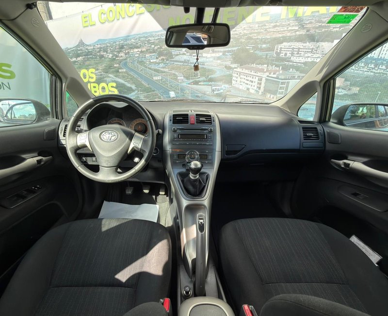 Toyota Auris 2.0 D-4D Sol 3p / 5p 2008, foto 5