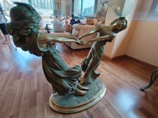 Mesa comedor Vidal Grau bailarinas