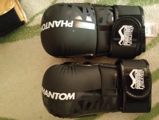 Guantes, tibiales y guantillas lote