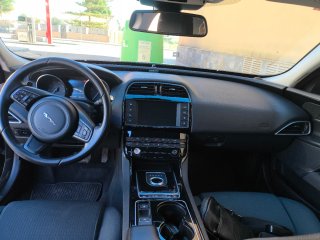 Jaguar XE 2016